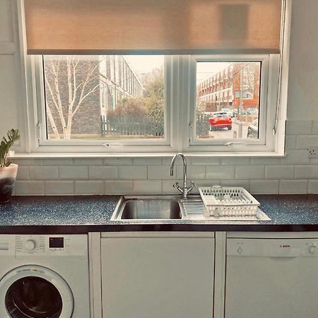 Albert Bridge Spacious Double Room London Exterior photo